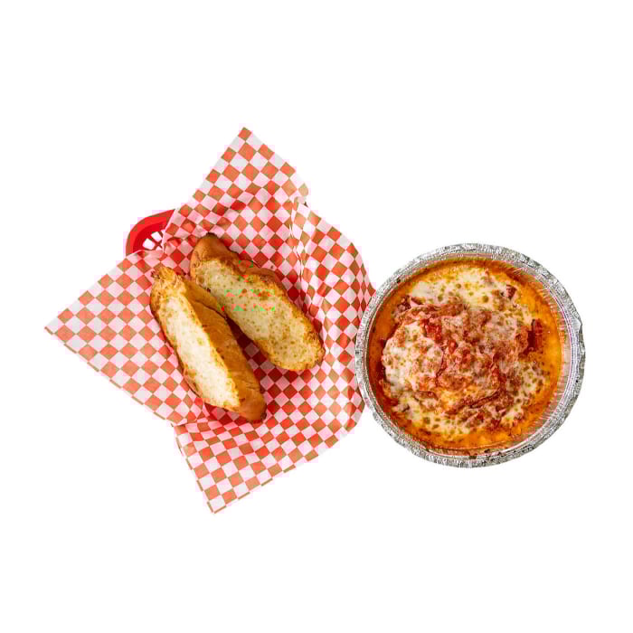 Lasagna w/ 2pc Garlic Cheese Bread.